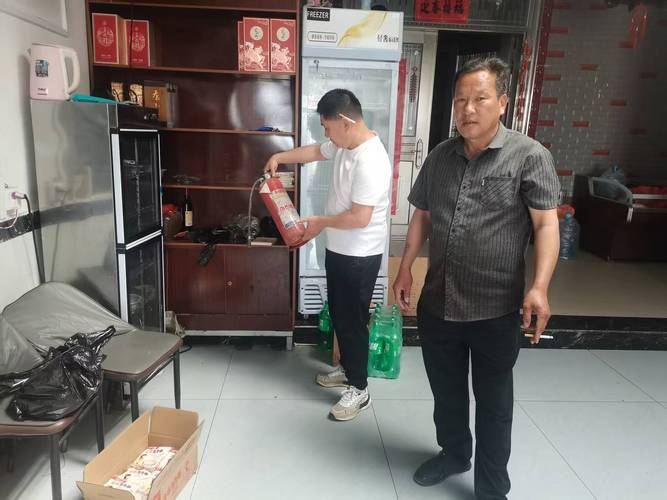 筑牢用气安全防线!十陵街道迅速开展燃气安全隐患入户排查工作