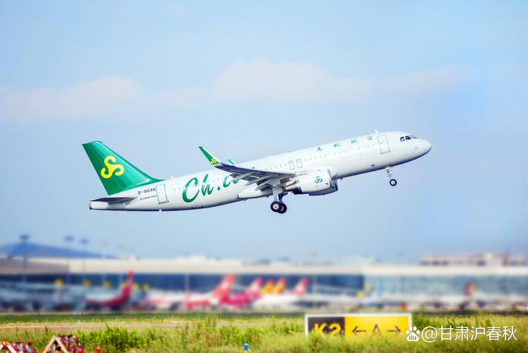 春秋航空：4月份旅客周转量同比下降53.39%