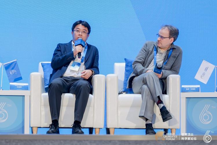 值得买科技与人大高瓴人工智能学院首个多模态领域联合研究成果亮相CNCC2024