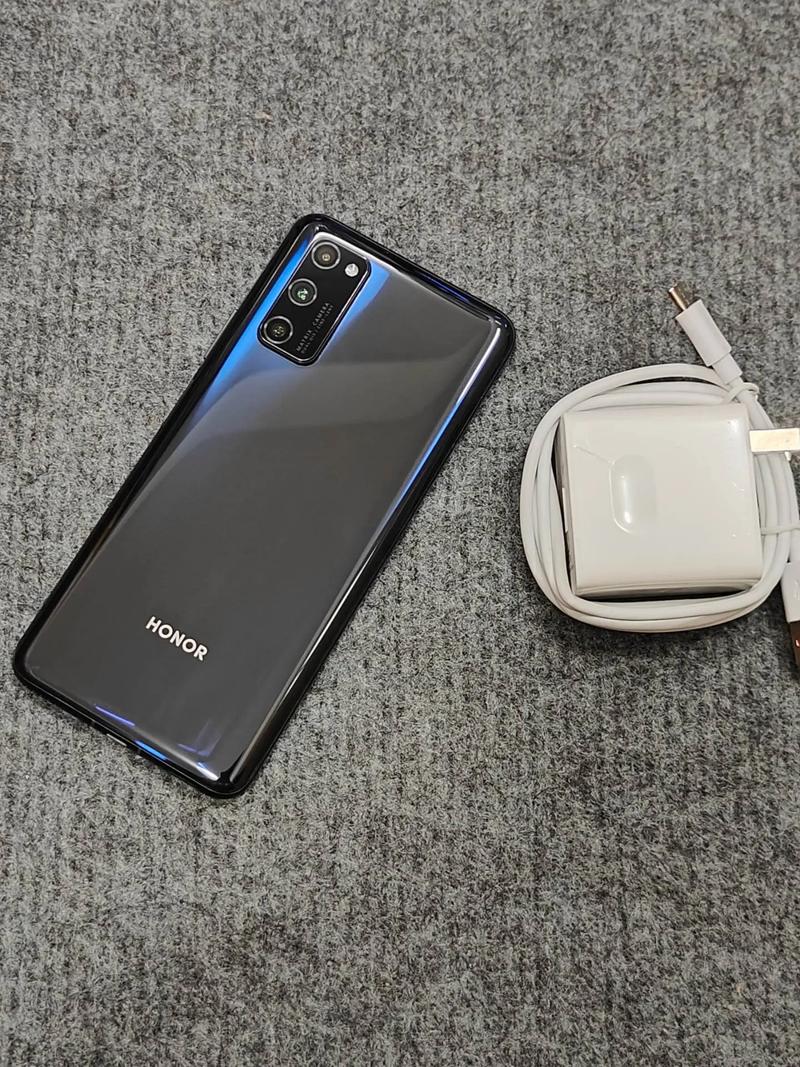 荣耀V30新功能疑似曝光：5G+北斗或带来超级导航