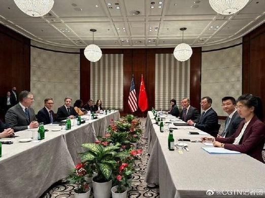 王毅同美国国务卿布林肯举行会晤