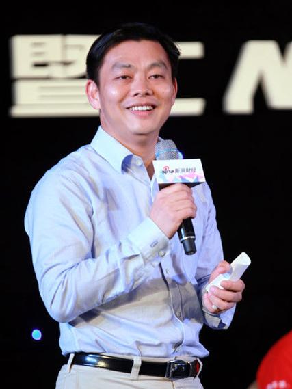 光大证券：执行总裁周健男辞任